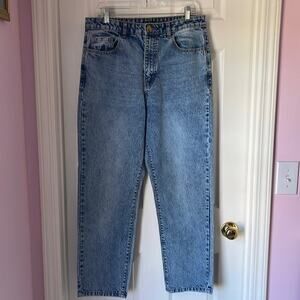 Boohoo High Rise Blue Jeans Classic Style